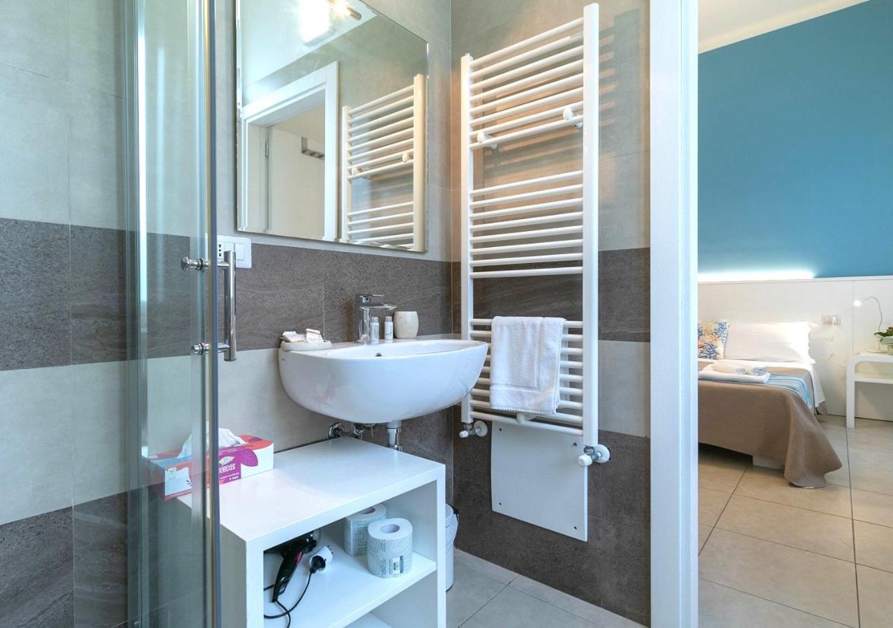 פורטו צ'זראו Fronte Mare Rooms By Salentolimit מראה חיצוני תמונה
