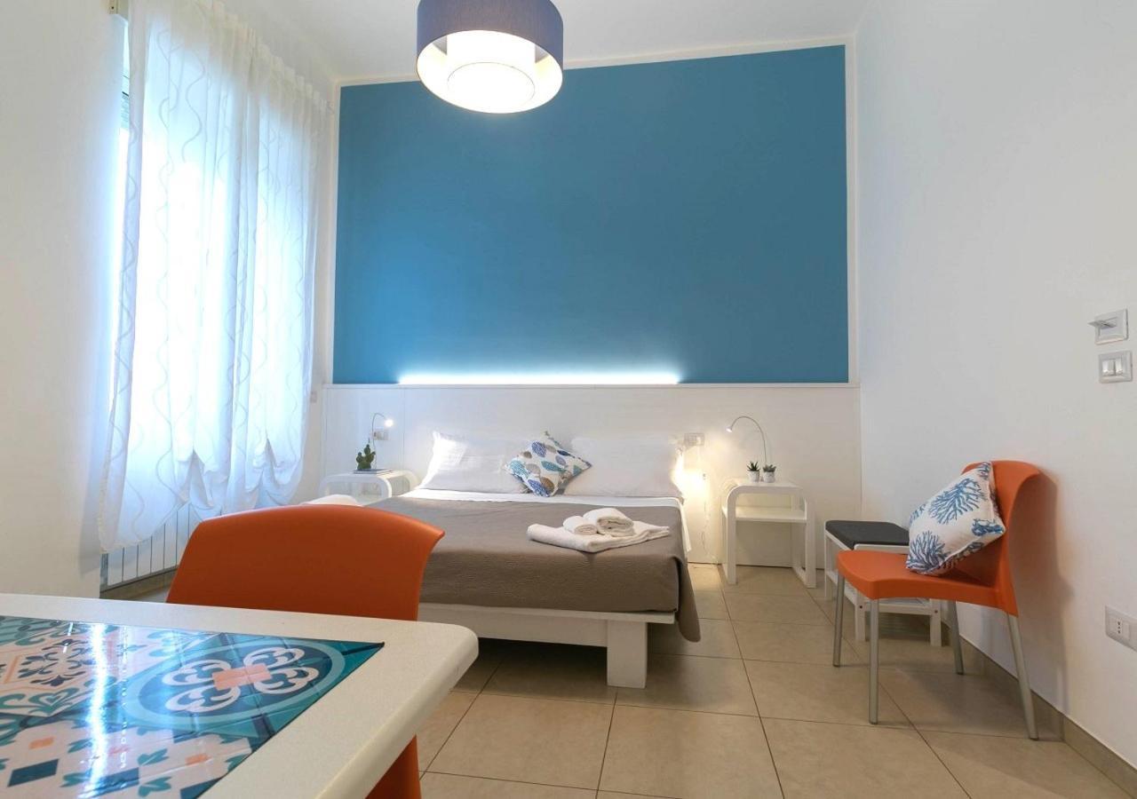 פורטו צ'זראו Fronte Mare Rooms By Salentolimit מראה חיצוני תמונה