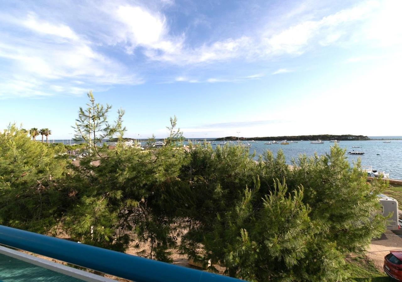 פורטו צ'זראו Fronte Mare Rooms By Salentolimit מראה חיצוני תמונה